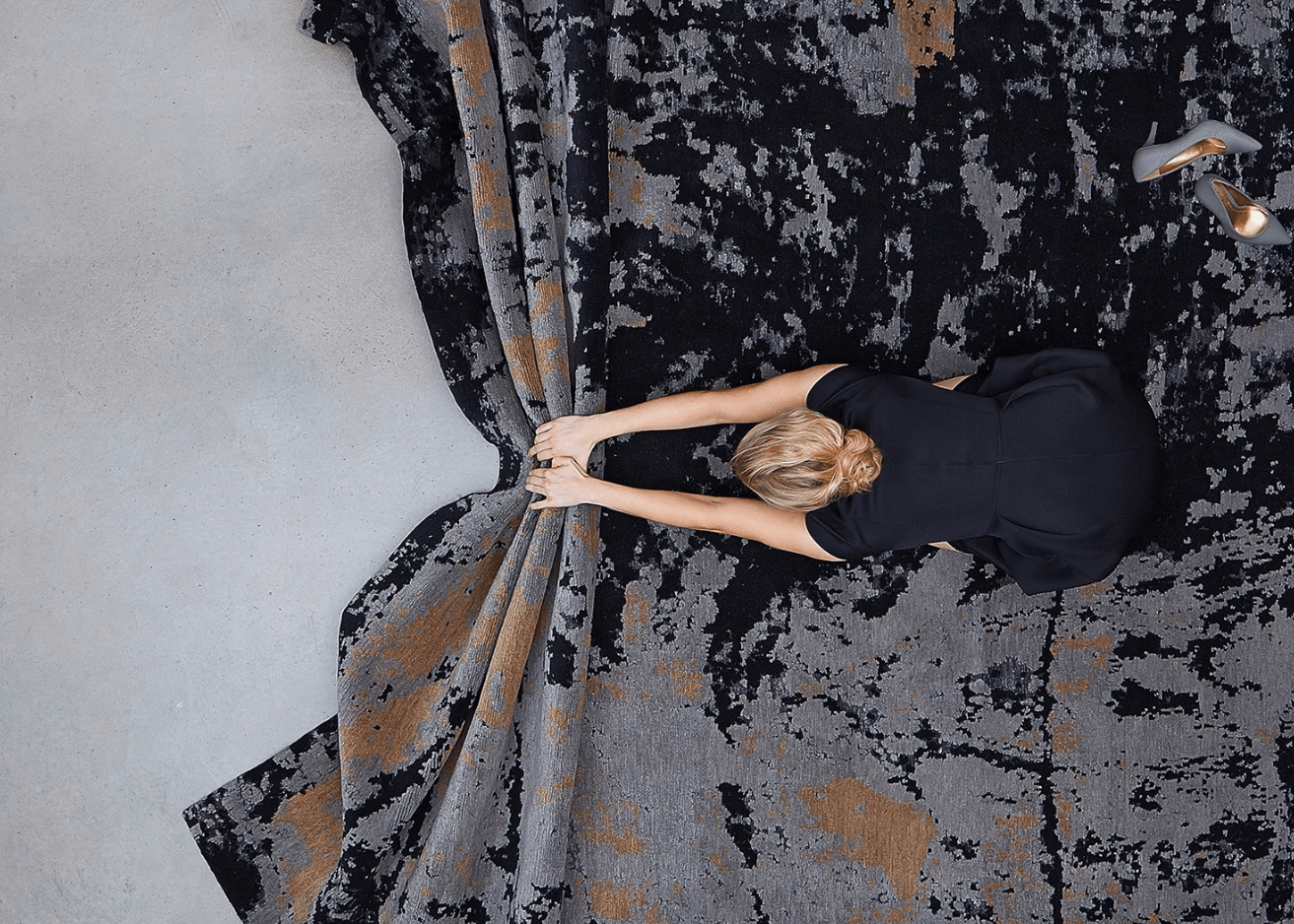 Investment Value: Why Modern Abstract Rugs Appreciate